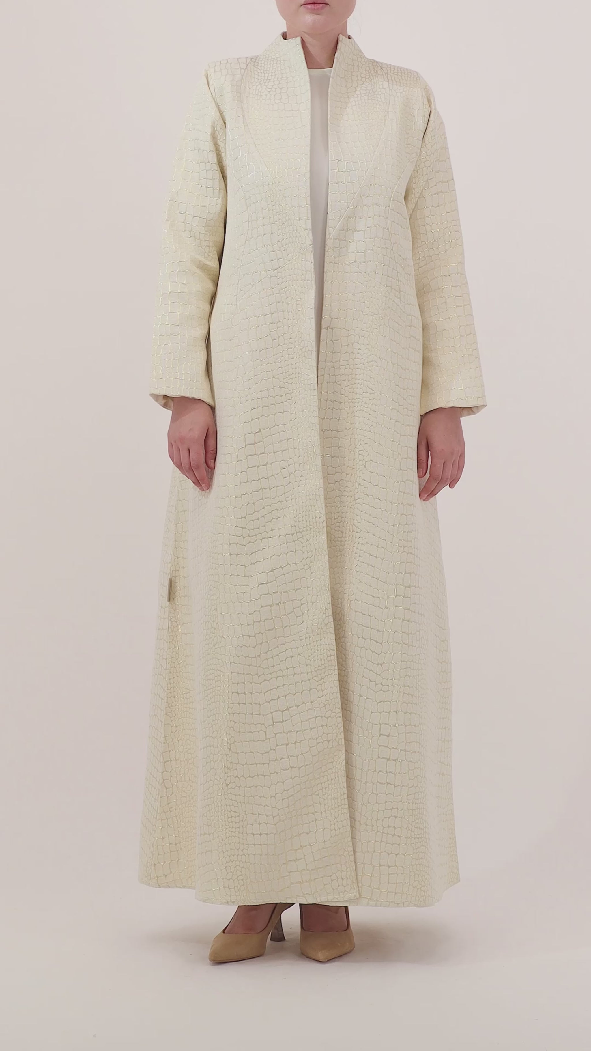 Aradah luxury abaya — Beige Jacquard — video